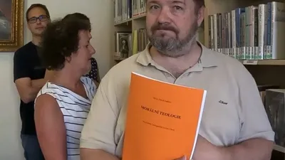 Chcete proniknout do hlubin teologie?